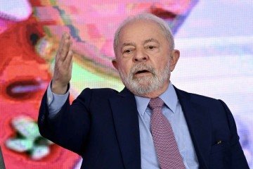 O chefe do Executivo passou o dia em encontros com ministros fora da agenda oficial -  (crédito: EVARISTO SA / AFP)