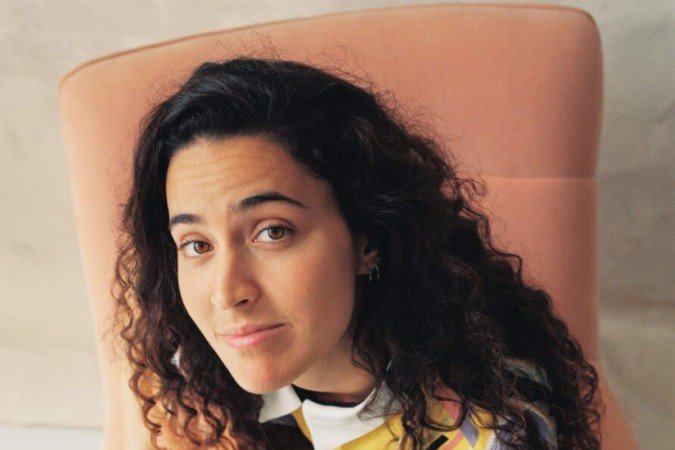 Cantora portuguesa Maro