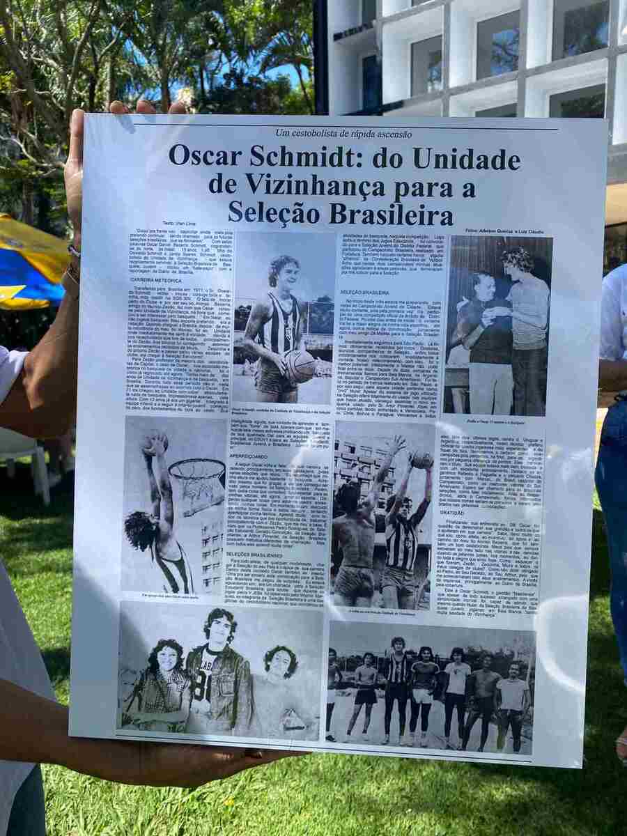 Quadro com a matéria de Irlam Rocha sobre Oscar Schmidt