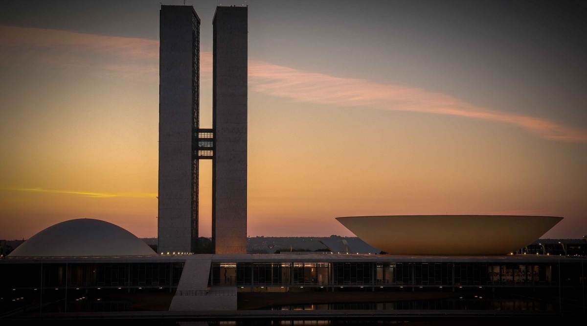 Artigo: Brasília, símbolo da modernidade e do poder 