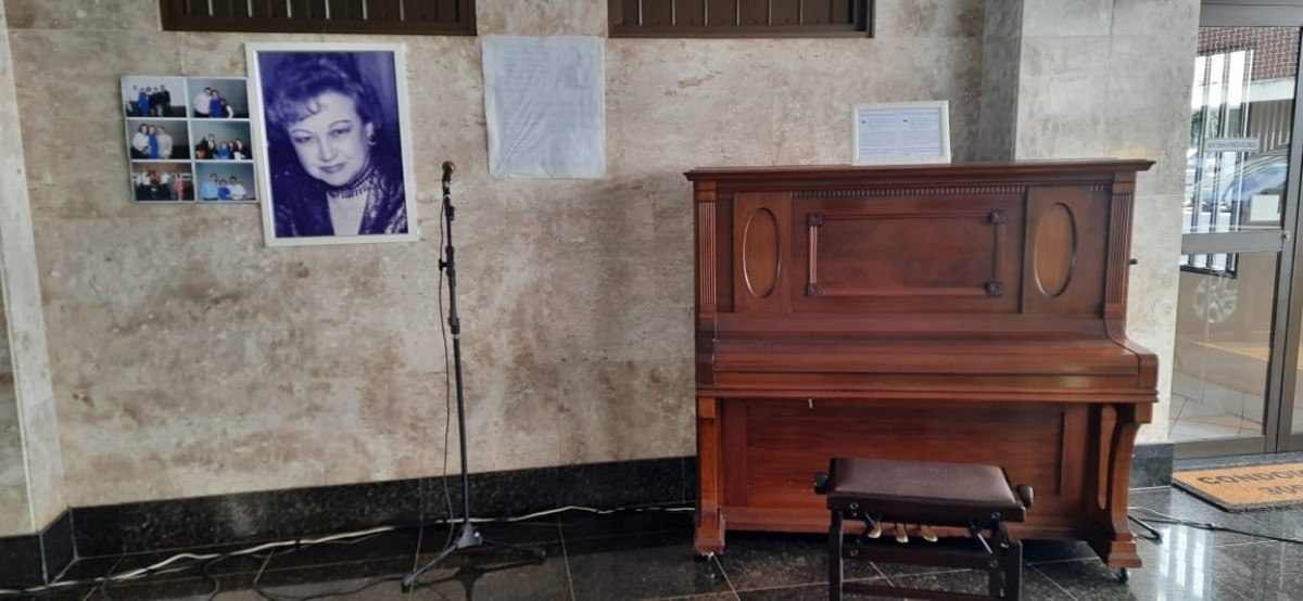 Homenagem à pianista Neusa França leva música para a 305 Sul