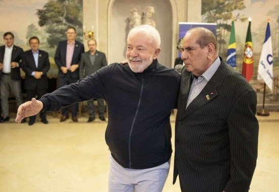 Berg Alves e Mesquita