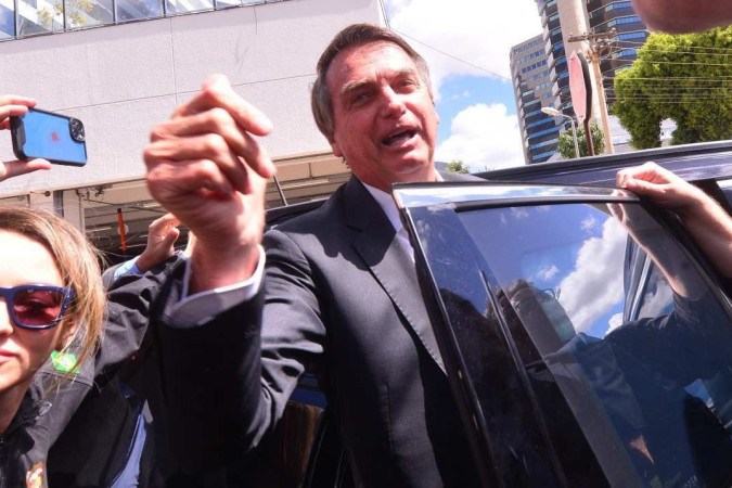 Bolsonaro é acusado de peculato, lavagem de dinheiro e associação criminosa -  (crédito: Ed Alves/CB/D.A Press)