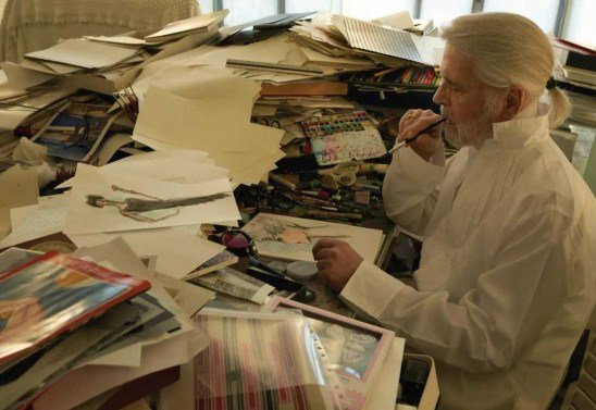 Karl Lagerfeld Portrait. Photo: Annie Leibovitz / Vogue /Trunk Archive