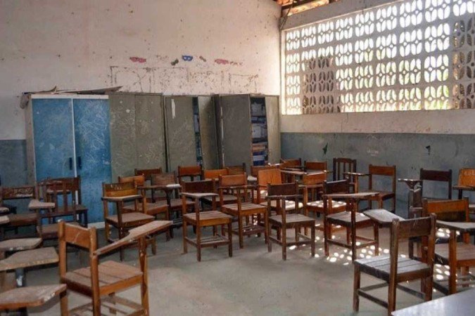 De acordo com o levantamento, a falta de infraestrutura e de recursos é o maior desafio para se oferecer um ensino básico qualificado -  (crédito:  Reprodução/Redes Sociais)