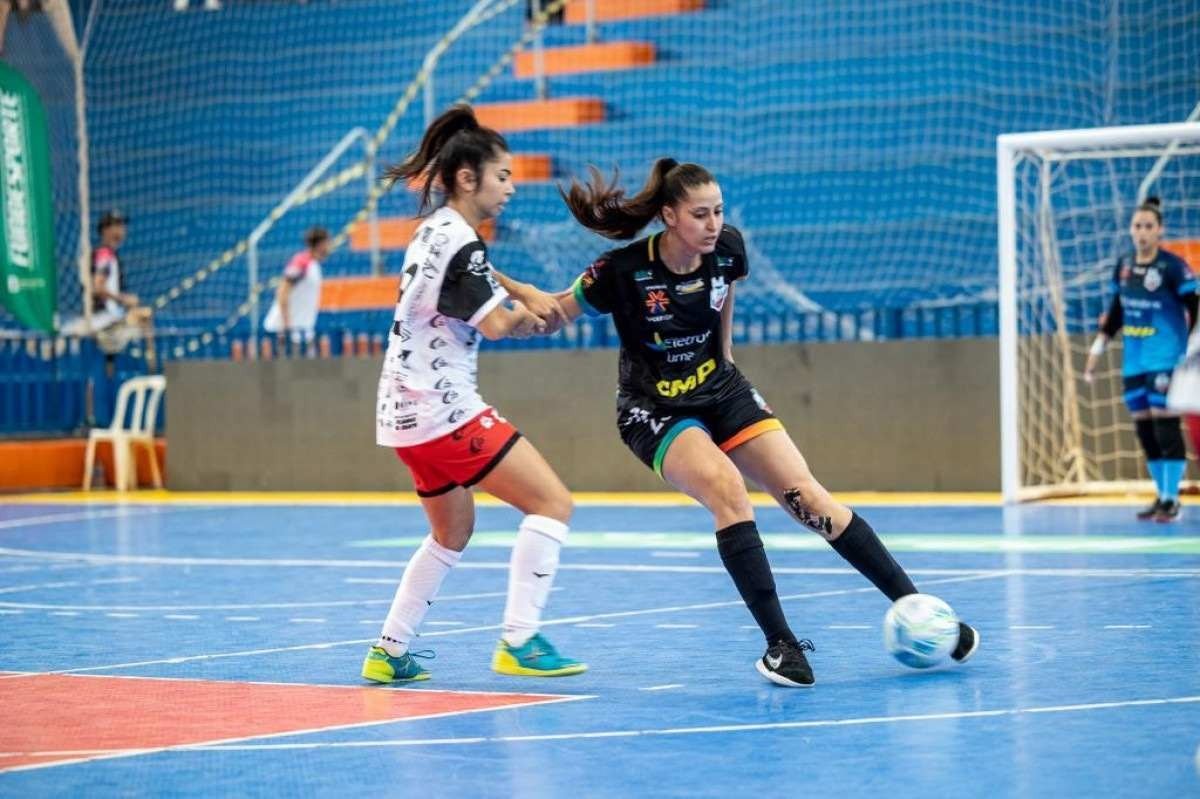 Adef/Apcef visita Taboão em busca da 1ª vitória pela Liga de Futsal