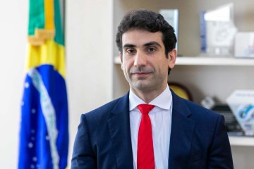 O diretor do BC esteve ontem (25/6) no Palácio do Planalto para uma reunião que, inicialmente, não estava na agenda nem de Lula nem de Galípolo -  (crédito: Ascom/ Ministério da Fazenda )