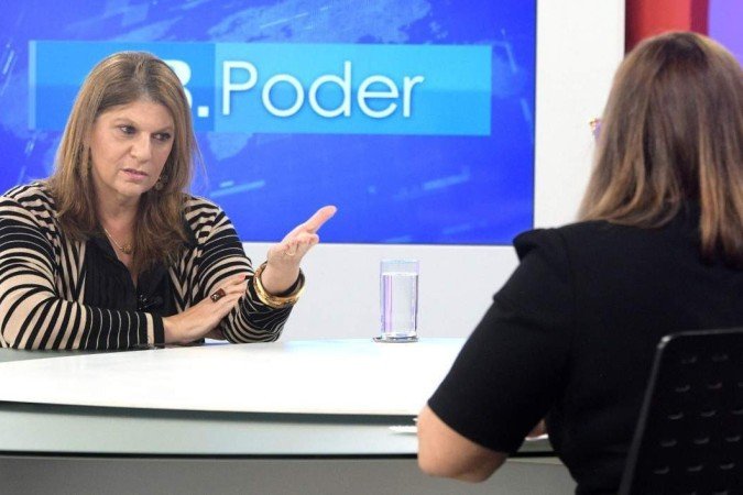  01/05/2023 Credito: Ed Alves/CB/DA.Press. Cidades. CB.PODER recebe Ilana Trombka, Diretora Geral do Senado Federal. Na bancada: Denise Rothenburg.