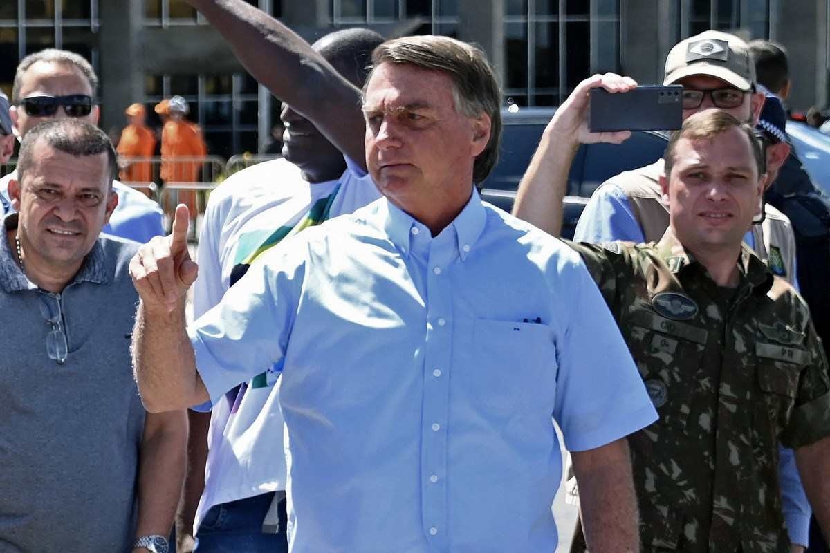 Minuta golpista cita jargão de Bolsonaro: 