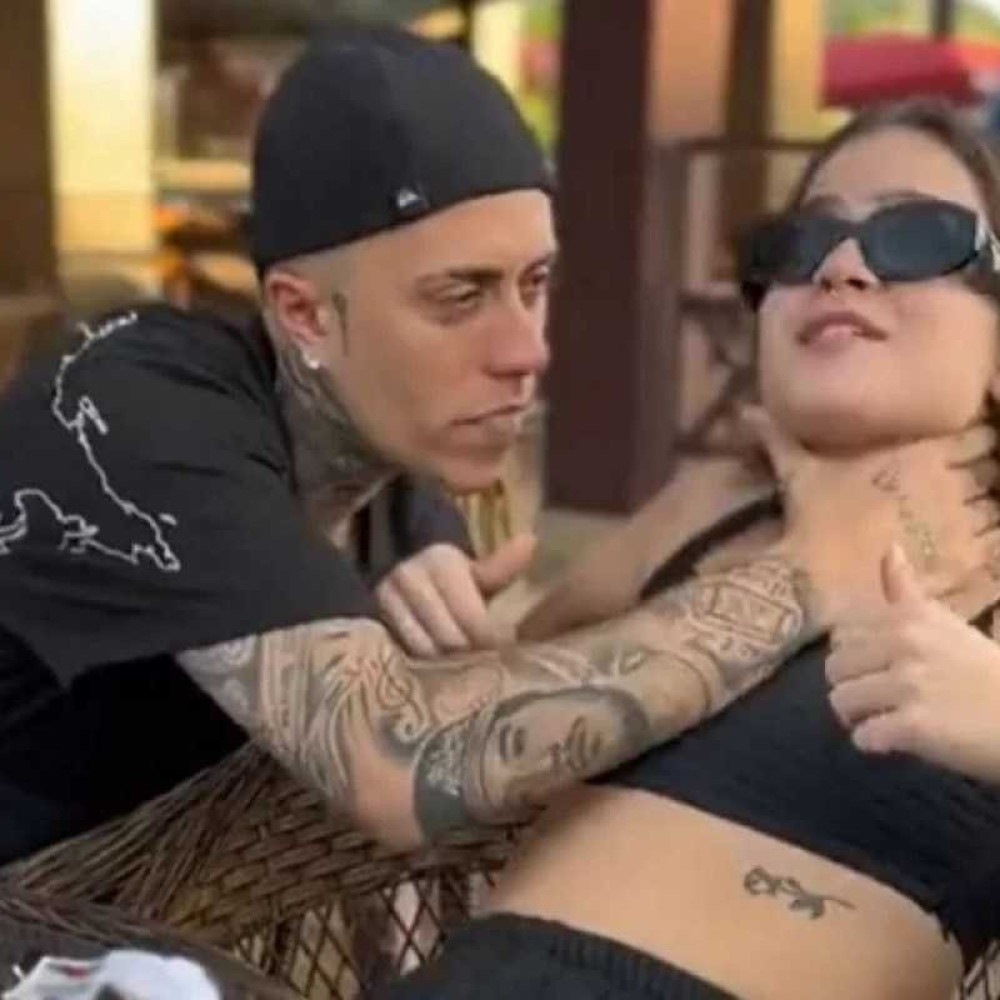 MC Daniel enforca Mel Maia durante beijo e gera revolta; veja o vídeo