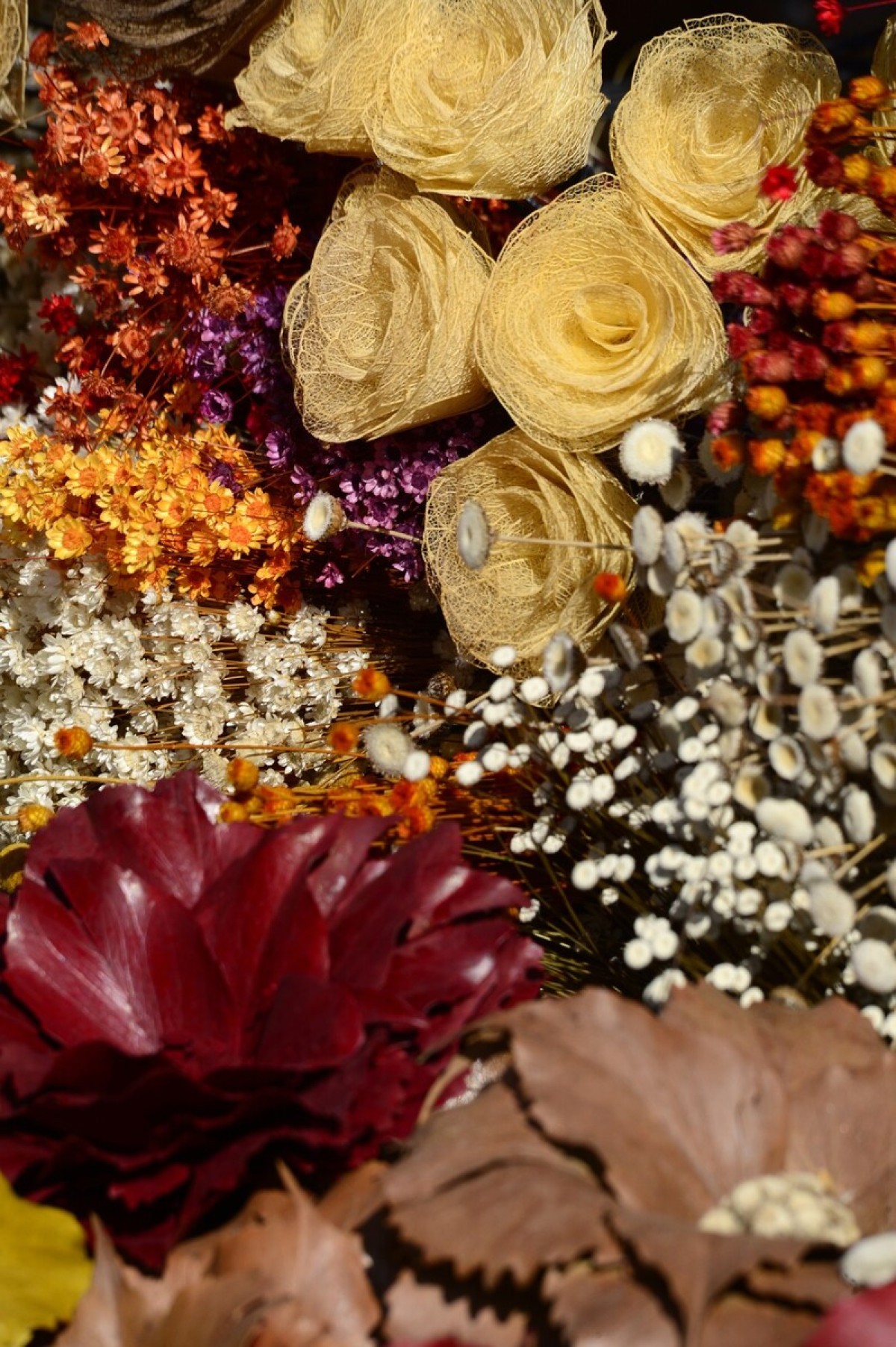 Buquês artesanais de flores secas vendidos na Esplanada encantam visitantes