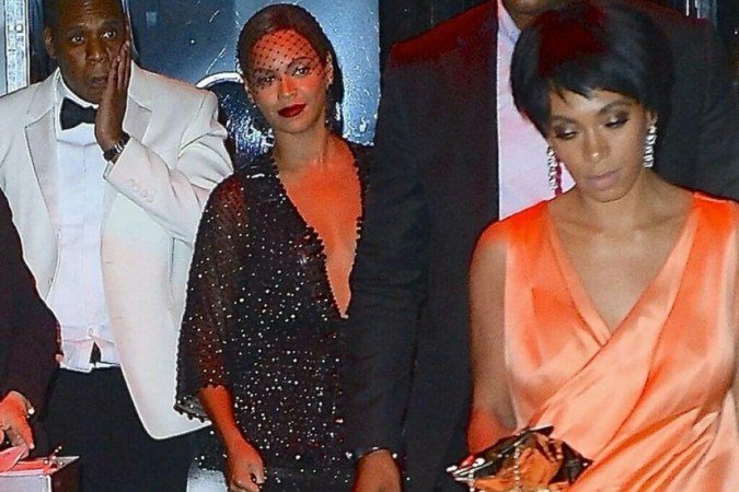Jay-Z, Beyoncé e Solange Knowles - (crédito: Reprodução/ Divulgação) Jay-Z, Beyoncé e Solange Knowles - (crédito: Reprodução/ Divulgação)