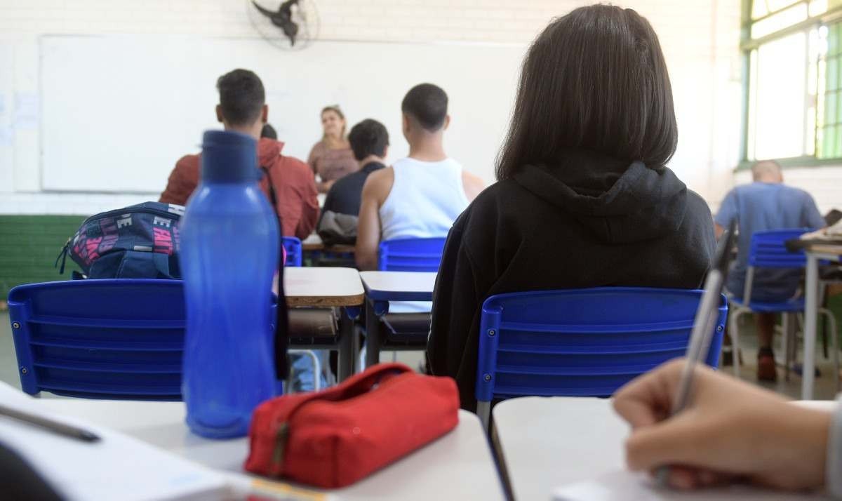 Prazo para matrícula de estudantes na rede pública termina nesta quarta