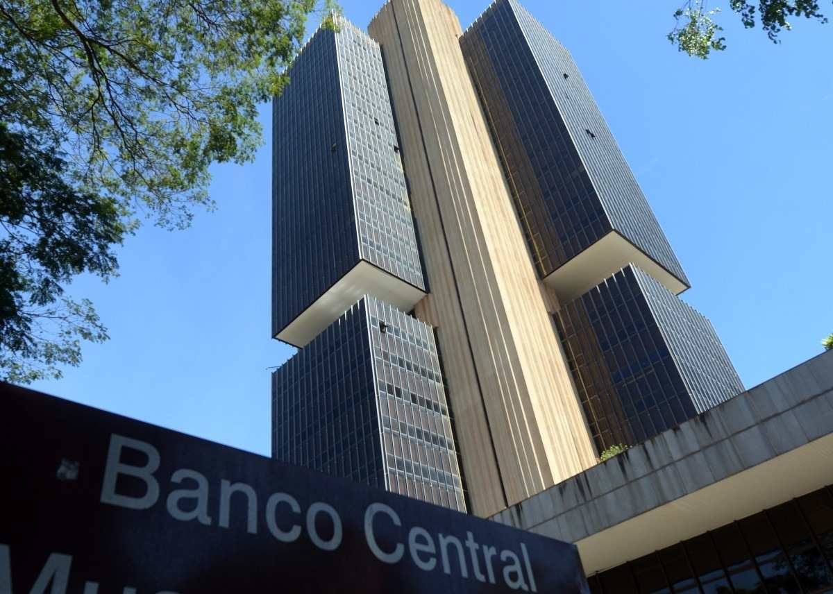 PEC transforma Banco Central em empresa pública; proposta está na CCJ