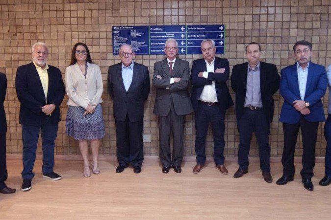 Condôminos dos Diários Associados reunidos na sede do Correio: novo comando no grupo mantém o compromisso com a credibilidade da informação e dará atenção a parcerias  