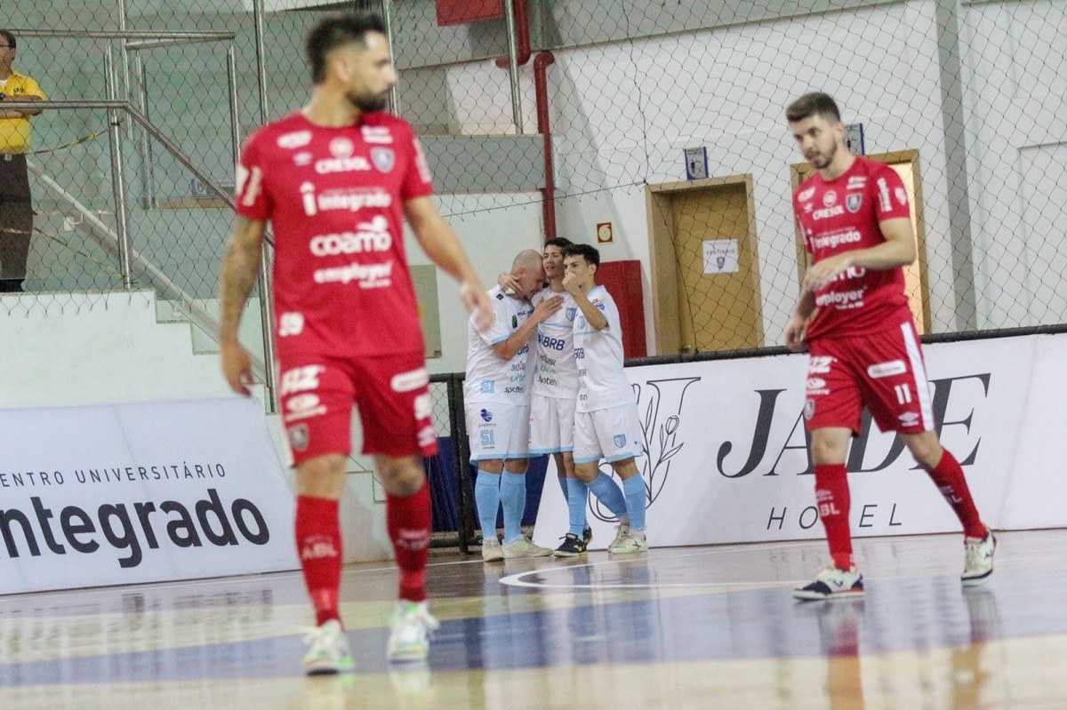 Brasília Futsal recebe o São José, no Vera Cruz, pela Liga Nacional
