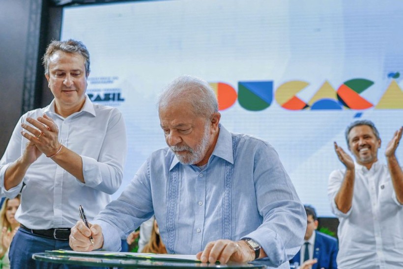 Lula diz que base de apoio no Congresso será testada a cada votação 