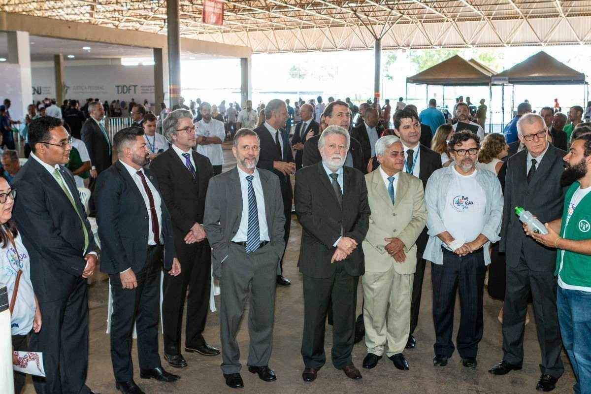 TJDFT e instituições parceiras realizam mais de 2 mil atendimentos no 5º PopRuaJud