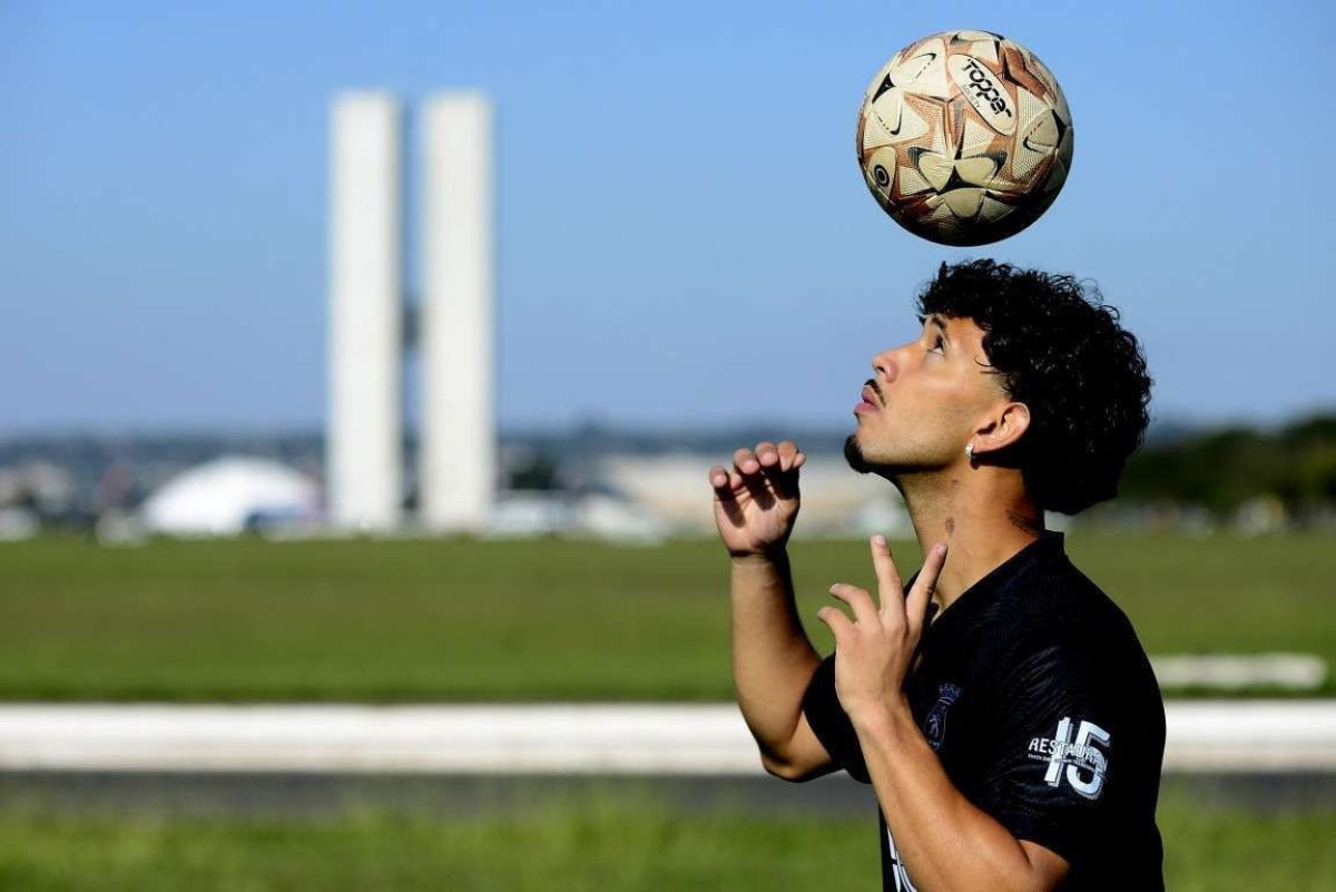 Conheça o brasiliense que é jogador de futebol na 5ª divisão de