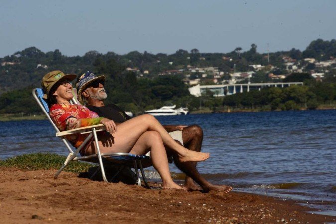  21/05/2023  Crédito: Carlos Vieira/CB/DA Press. Brasília, DF. Cidades. Piquenique em defesa do Parque das Garças no Lago Norte. Alessandra Schmitt e Jimmy do Carmo.