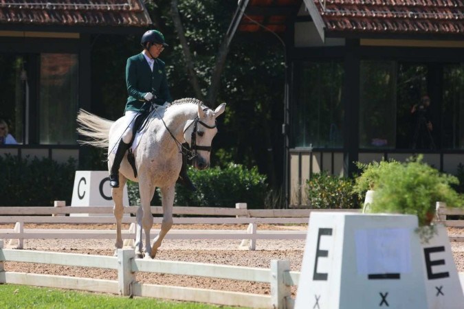 Sérgio Oliva garantiu a primeira colocação nos três dias do Campeonato de Paradestramento Internacional (CPEDI3*), em 
São Paulo  -  (crédito: Carola May/Divulgação)