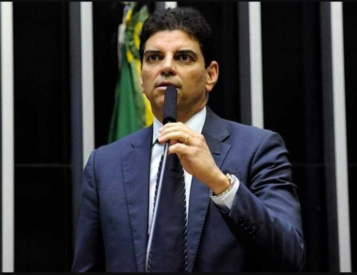 NOTA DE REPÚDIO - NEY FERRAZ SECRETÁRIO DA SEPLAG - SINDATE - DF