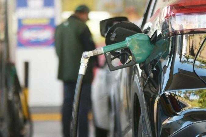 A gasolina foi o subitem de maior influência nos resultados do mês, com alta de 1,90% -  (crédito:  Ed Alves/CB/DA.Press)