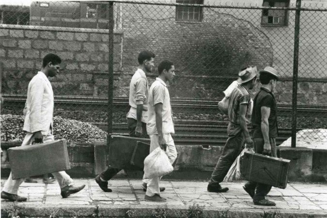 Viamundo (1978): retrato de migrantes em São Paulo
- (crédito: Divulgação) Viamundo (1978): retrato de migrantes em São Paulo
- (crédito: Divulgação)