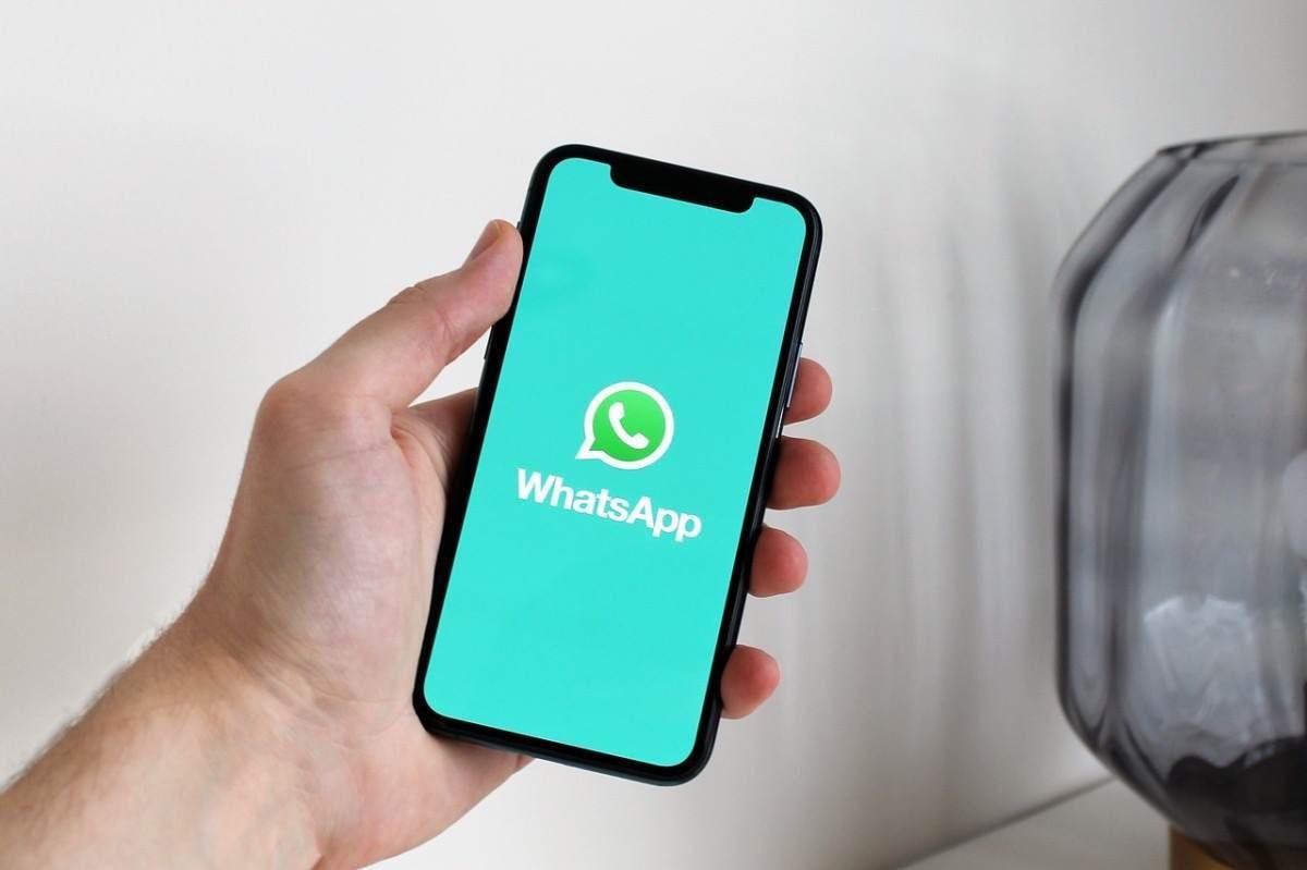 WhatsApp anuncia novo recurso que permite editar mensagens enviadas