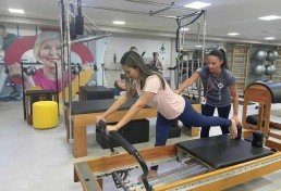 Há reabilitação e recuperação dos pacientes, com serviços de acupuntura, meditação, massoterapia, yoga, pilates, quiropraxia e outras atividades -  (crédito: Divulgação)
