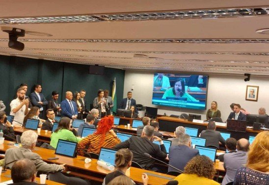 Victor Correia/CB/D.A. Press