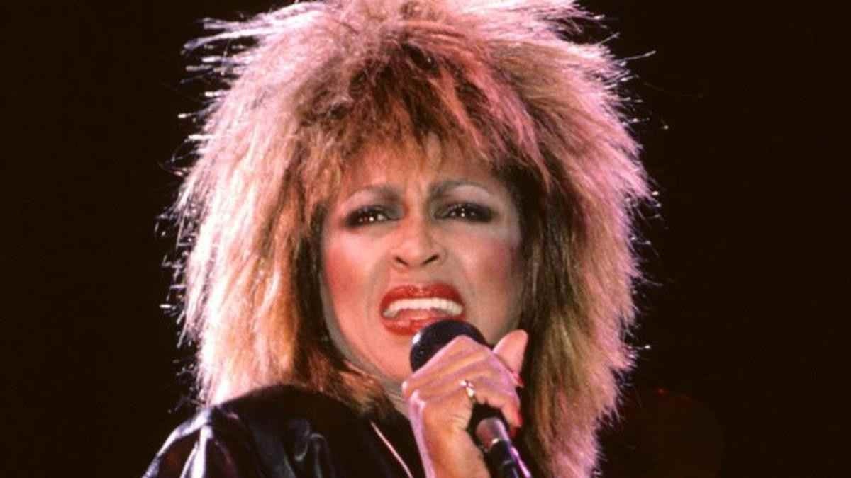 Famosos lamentam morte da cantora Tina Turner, ícone do rock