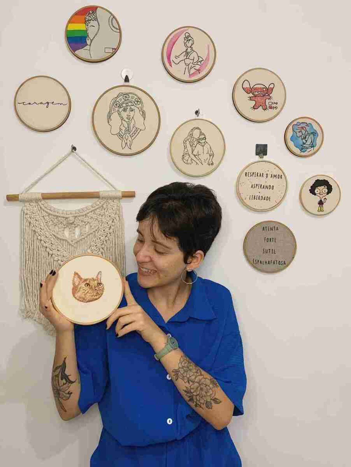 Ludmila Brasil  e seus bordados