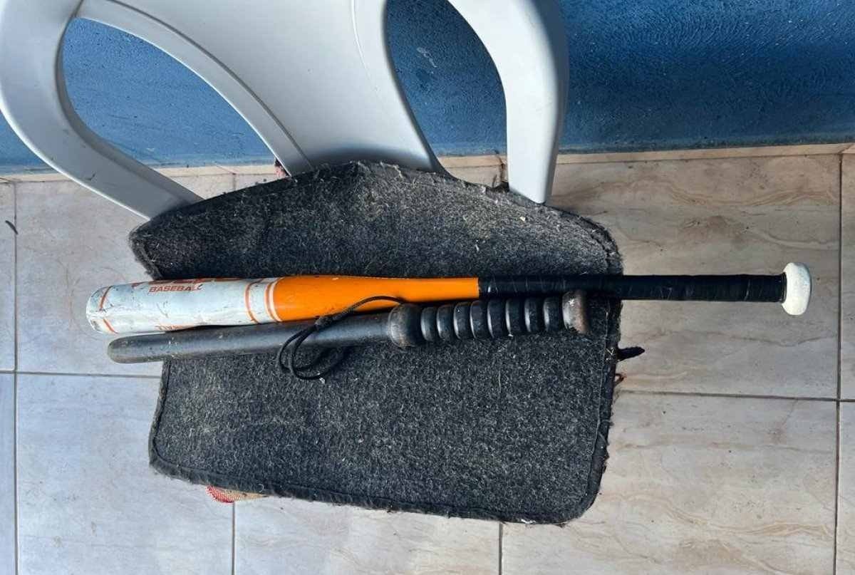 Transexuais mantidas em cárcere e agredidas são resgatadas  em Goiás