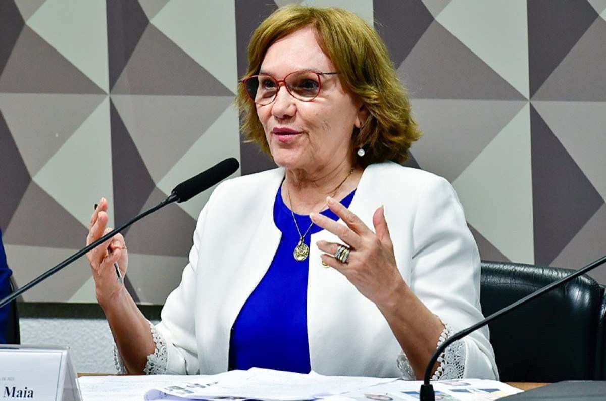 Comissão aprova projeto que prevê cota de 30% para mulheres no Legislativo 