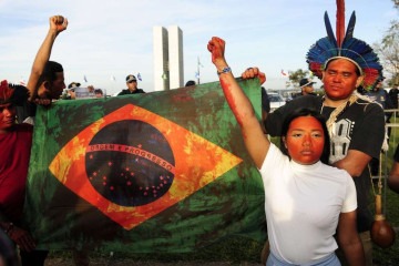 Manifestação na Esplanada dos Ministérios contra o marco temporal e em defesa de reinvindicações dos povos originários -  (crédito: Minervino Júnior/CB/D.A.Press)