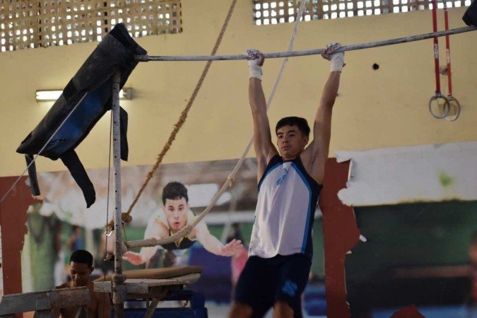 Rafael Akira, 17, se orgulha de ter sido vice-campeão em um campeonato fora do país