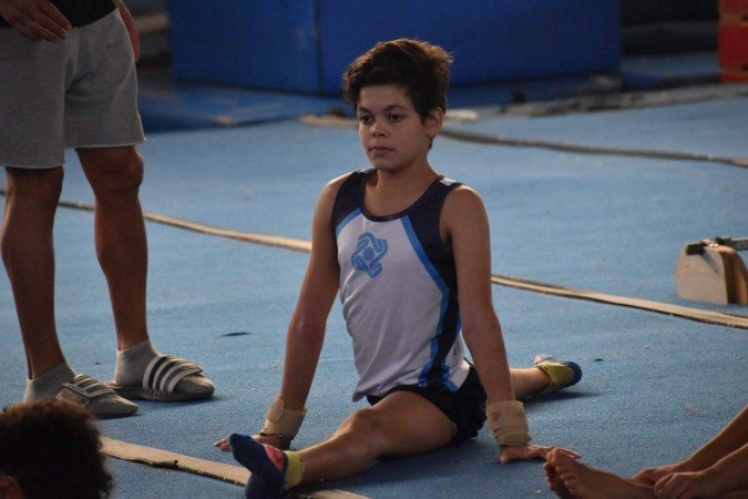O Centro de Ensino Médio Setor Leste é uma referência no treinamento de ginástica artística  