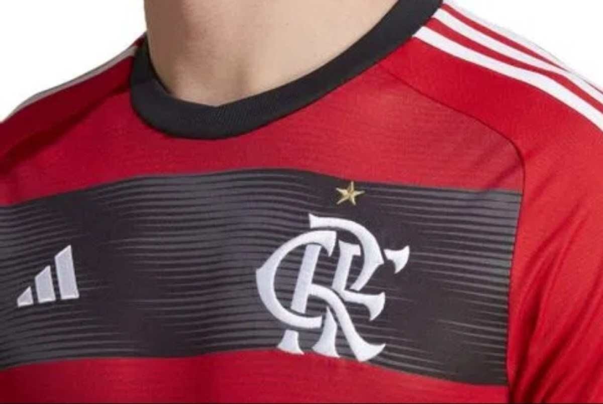 Mulher entra em loja do Flamengo e furta 200 itens avaliados em R$ 100 mil