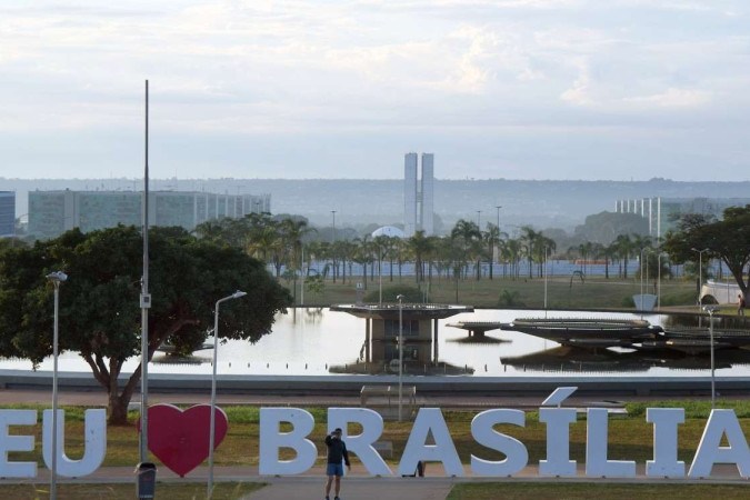 Amanhecer em Brasília -  (crédito: Ed Alves/CB/D. A. Press)