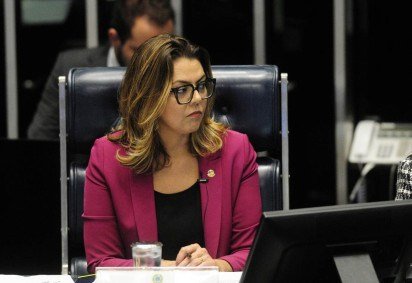 Políticos do DF, como a senadora Leila do Vôlei, criticaram o BRB -  (crédito: Minervino Júnior/CB/D.A.Press) -Políticos do DF, como a senadora Leila do Vôlei, criticaram o BRB -  (crédito: Minervino Júnior/CB/D.A.Press)