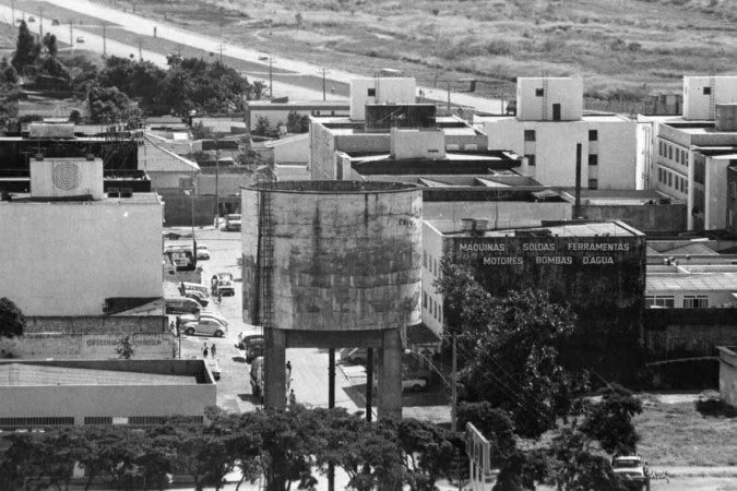Crédito: Arquivo CB/D.A Press. Brasil. Brasilia - DF. Caixa dagua na entrada de Taguatinga.
Localizacao no Acervo Fisico: Ne.: F 169; Pasta: TAGUATINGA