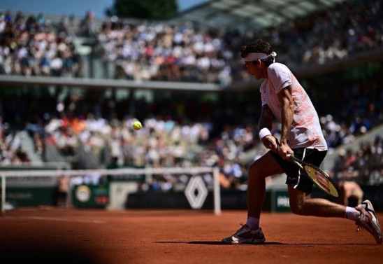 JULIEN DE ROSA / AFP)       