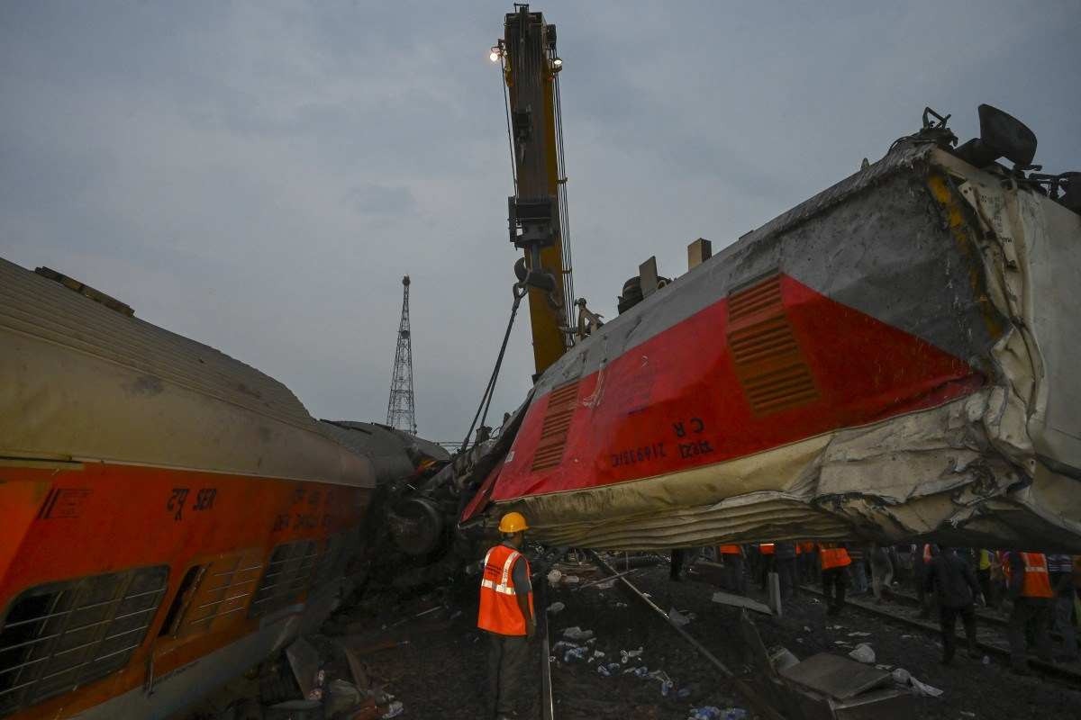 Mega-acidente envolvendo um trem matou 275 pessoas na cidade cidade de Balasore, no estado de Odisha