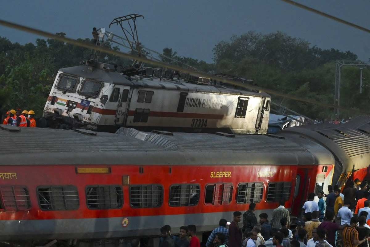 Mega-acidente envolvendo um trem matou 275 pessoas na cidade cidade de Balasore, no estado de Odisha