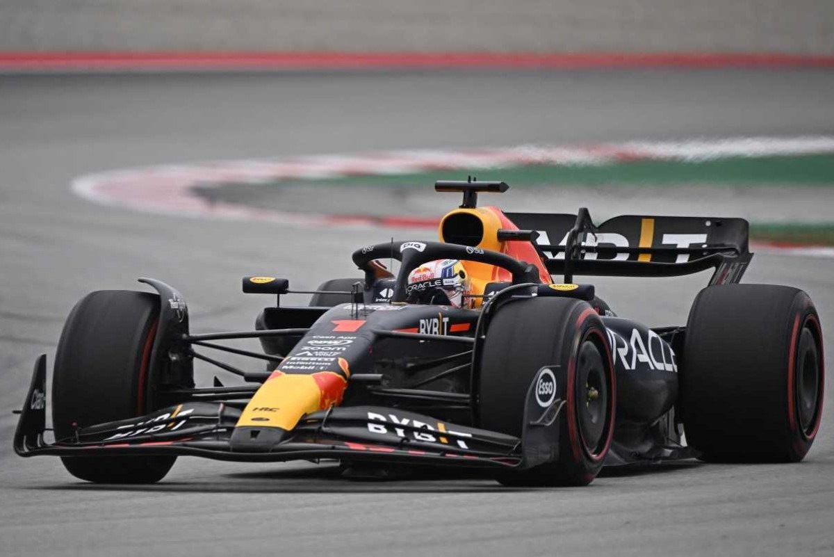 Verstappen vence e Red Bull é campeã mundial de F1 de 2023