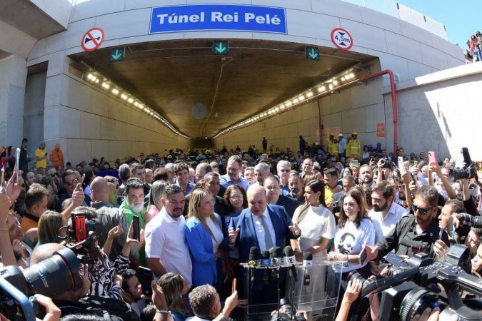 Governador Ibaneis Rocha inaugura o Túnel Rei Pelé -  (crédito:  Ed Alves/CB/DA.Press)