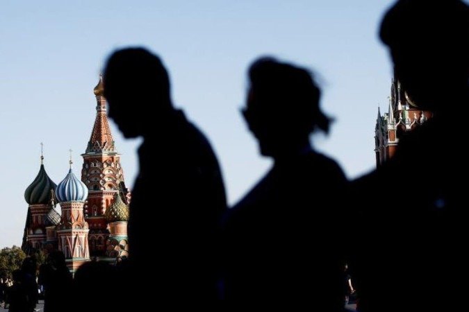 Combinação de problemas históricos com fatores globais, pandemia e guerra amplifica a crise de natalidade russa - (crédito: Getty Images/BBC) Combinação de problemas históricos com fatores globais, pandemia e guerra amplifica a crise de natalidade russa - (crédito: Getty Images/BBC)