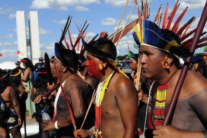 Texto sobre demarcação de terras indígenas está na mesa para sanção do presidente da República
- (crédito: Minervino Júnior/CB/D.A.Press) Texto sobre demarcação de terras indígenas está na mesa para sanção do presidente da República
- (crédito: Minervino Júnior/CB/D.A.Press)