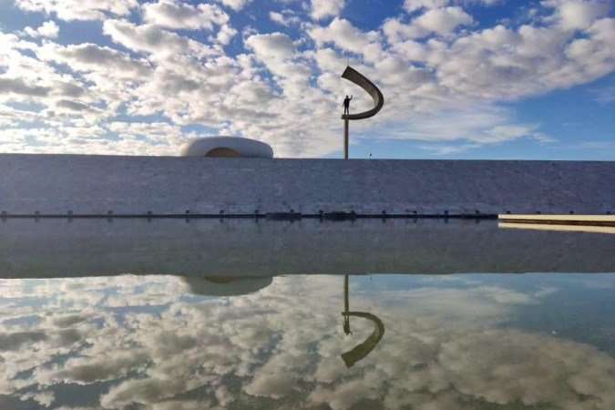 Ao longo dos próximos dias as temperaturas devem variar entre 12ºC e 26ºC. Também há pouca chance de chuva. - (crédito: ED ALVES/CB/D.A.Press) Ao longo dos próximos dias as temperaturas devem variar entre 12ºC e 26ºC. Também há pouca chance de chuva. - (crédito: ED ALVES/CB/D.A.Press)